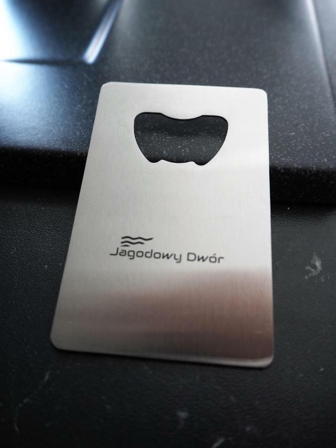 ヤスタルニャJagodowy Dworアパートメント エクステリア 写真